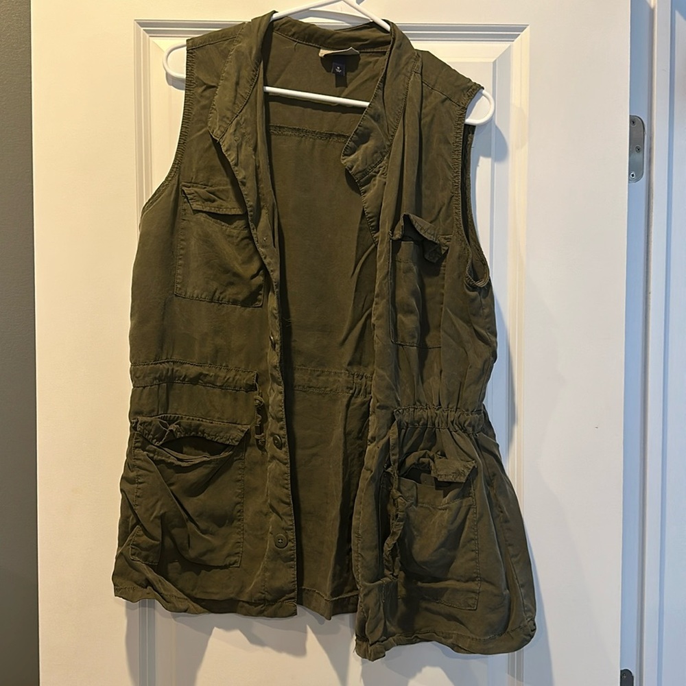 Dark green vest
